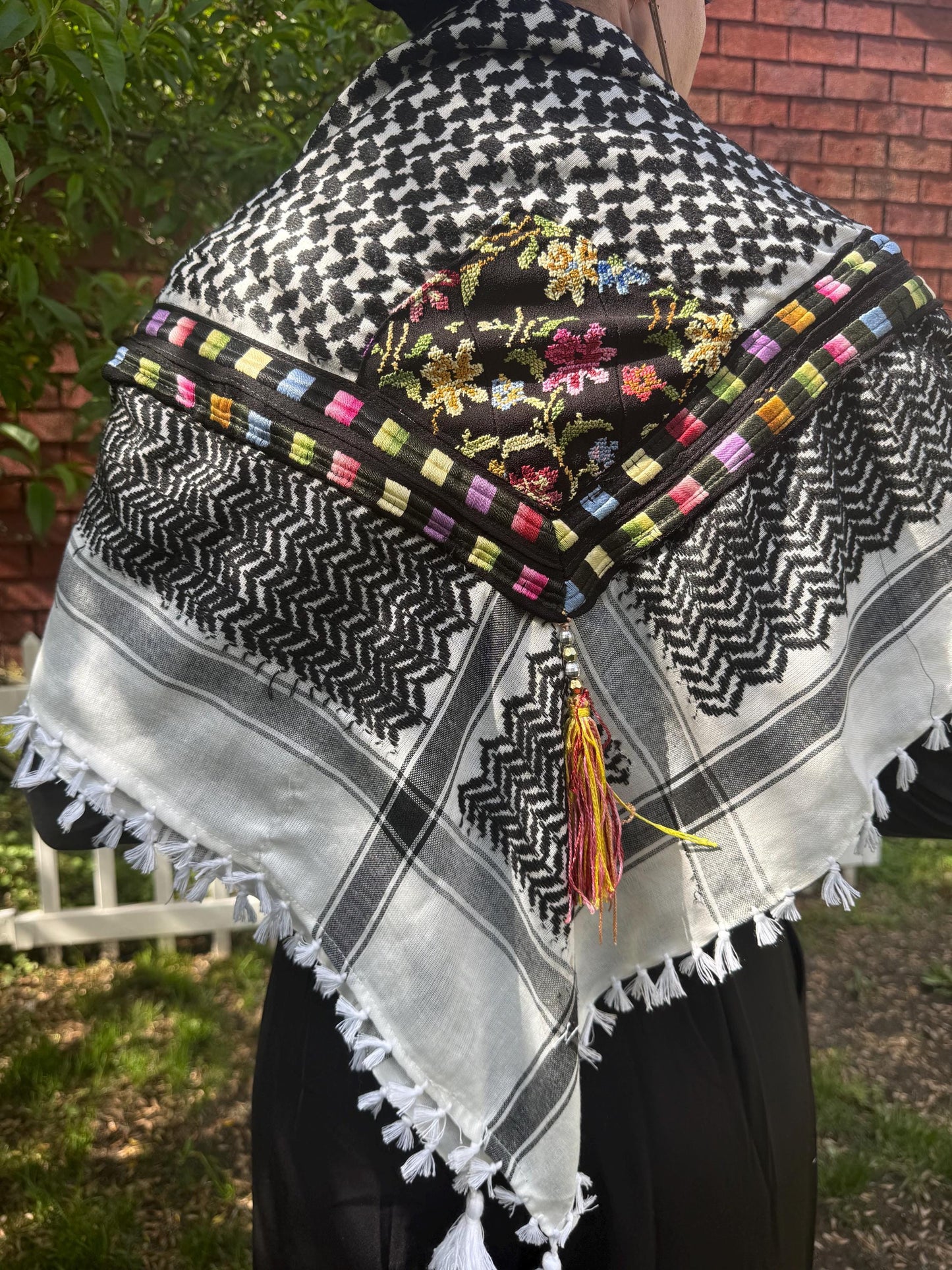 Traditional Palestinian Keffiyeh