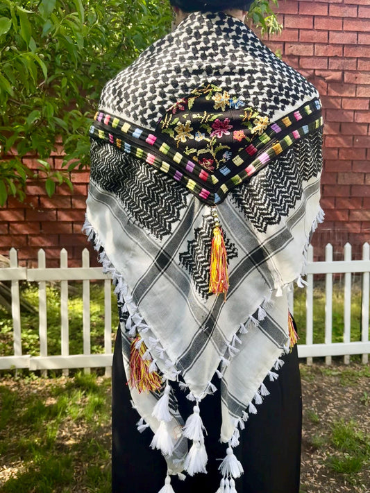 Traditional Palestinian Keffiyeh